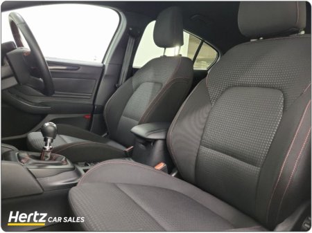 2023 Ford Focus ST-LINE 1.0T Petrol Manual €21,985