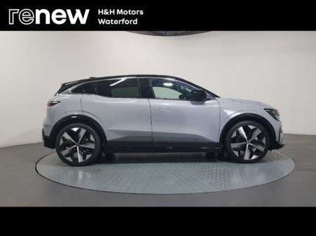 2025 Renault Megane E-Tech 252 DEMO DISCOUNT "Techno EV60" "Alloys" "Apple Car Play" "Multi Media Display" €33,995 thumbnail