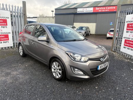 2014 Hyundai i20 1.4 CDRi Premium €5,995