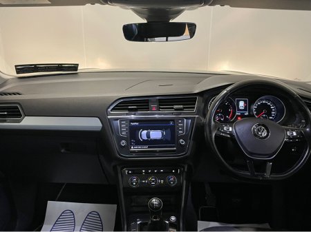 2017 Volkswagen Tiguan COMFORTLINE 2.0 TDI 115BHP 115HP MANUAL 6SPEED FWD 4 €17,900