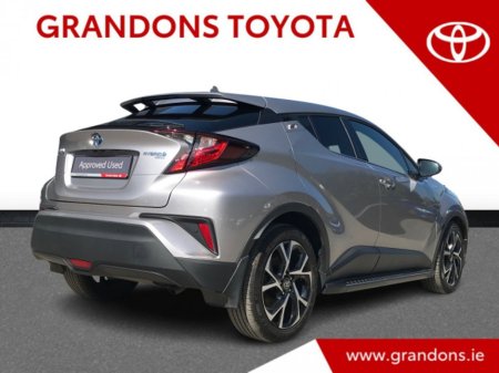 2022 Toyota C-HR HYBRID SPORT - SIDE STEPS - GRANDONS €28,995