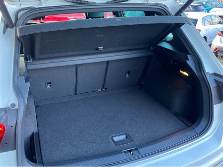 2020 Volkswagen Tiguan R-LINE 4MOTION AUTOMATIC 2.0 DIESEL //LOW MILES//MASSIVE SPEC//FULL LEATHER//DYNAUDIO SOUND SYSTEM//360 PARKING CAMERAS//HEAD UP DISPLAY// €34,950 thumbnail