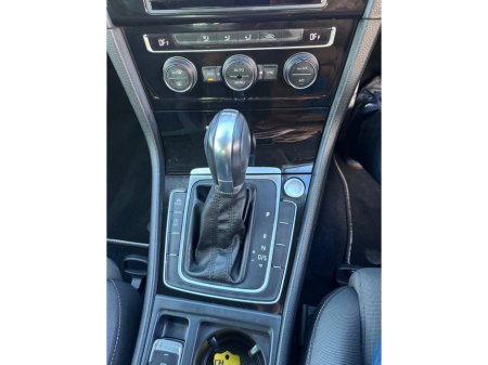 2017 Volkswagen Golf  €16,500 thumbnail