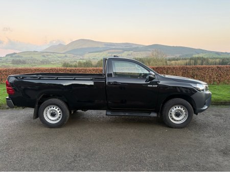 2025 Toyota Hilux 2.8 Single Cab ACTIVE 4x4 Pick Up