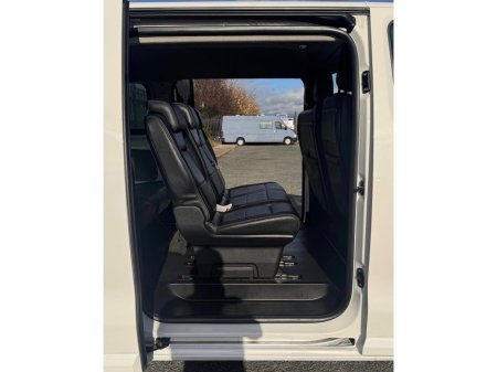 2020 Opel Vivaro 9 Seater Minibus €39,950