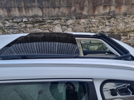 2015 Volkswagen Passat 1.6 TDI DSG 120HP Highline €7,899 thumbnail