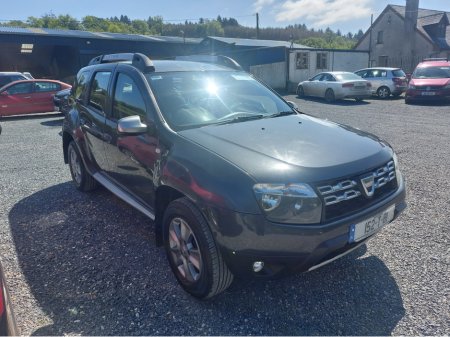 2015 Dacia Duster SIGNATURE 1.5 DCI 110 4X €7,800 thumbnail