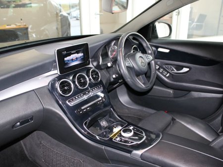 2018 Mercedes-Benz C Class C220 D SE Executive Edition 4DR AUT €21,499 thumbnail