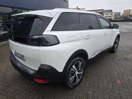 2021 Peugeot 5008 1.5 BlueHDi 130bhp Allure €28,950