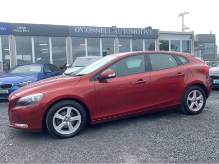 2014 Volvo V40  €10,999
