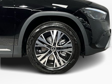 2026 Mercedes-Benz GLA Class 250e Progressive - 18 Inch Alloys - Reversing Camera - Ambient Lighting - Sat Nav - Climate Control - Heated Seats - Keyless Start - Apple CarPlay/Android Auto €64,367 thumbnail
