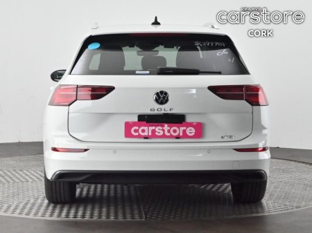 2022 Volkswagen Golf 1.0 TSI Estate Auto €31,880