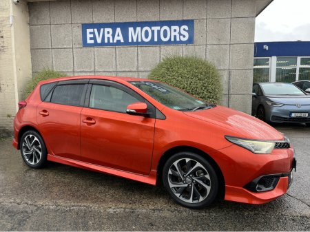 2017 Toyota Auris RS 1.8 PETROL MANUAL //REVERSE CAMERA//KEYLESS ENTRY// €14,950