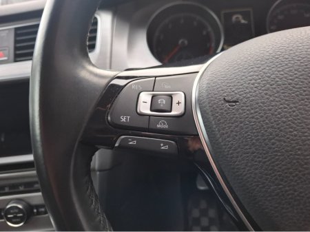 2016 Volkswagen Golf 1.2 AUTO €13,950 thumbnail