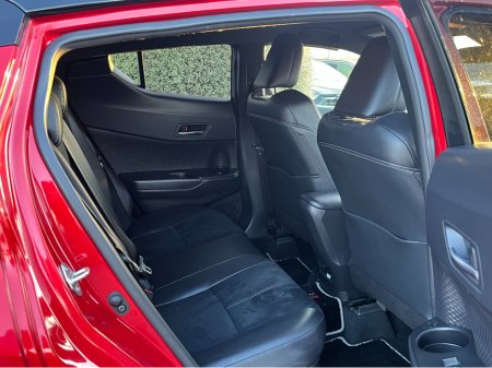 2020 Toyota C-HR GR SPORT AUTOMATIC HYBRID 1.8 PETROL //MASSIVE SPEC//HALF LEATHER HEATED SEATS//360 PARKING CAMERAS//KEYLESS ENTRY//LOW MILES// €24,950 thumbnail