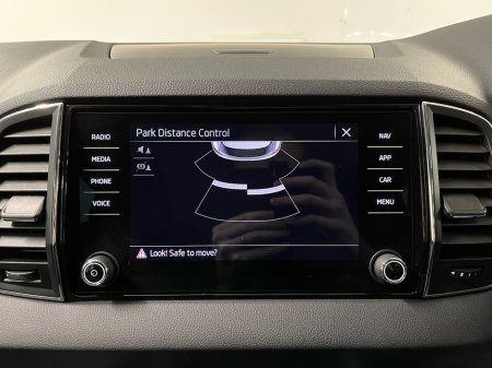 2022 Skoda Karoq Ambition 1.0TSI 110BHP - Parking Sensors - Climate Control - Cruise Control - Auto Lights/Wipers - Apple CarPlay/Android Auto €26,950 thumbnail