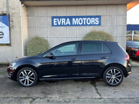 2017 Volkswagen Golf HIGHLINE AUTOMATIC 1.4 PETROL //HIGH SPEC//LOW MILES//KEYLESS ENTRY//REVERSE CAMERA//ADAPTIVE CRUISE CONTROL//BLIND SPOT WARNING// €16,950 thumbnail