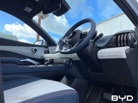 2026 BYD ATTO 3 "261 Delivery" BYD Atto 3, Design (60kWh) with Finance Available Adaptive & Intelligent Cruise Control 15.6" Electric Rotary Touchscreen - Panoramic Sunroof - Heated Front Seats - 18 Alloy Wheels €44,454 thumbnail