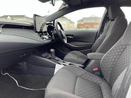 2024 Toyota Corolla Tourer Estate Hybrid - Luna Edition - 1.8 Automatic - EUR 180 Road Tax - Full Service History // Front Electric Windows // Rear Electric Windows // Electric Mirrors // Apple Carplay // Android Auto €30,895 thumbnail