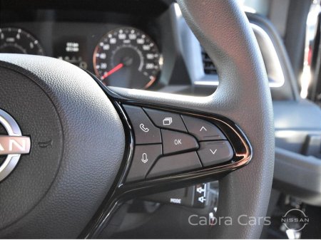 2026 Nissan Interstar L3 H2 SV Premium thumbnail