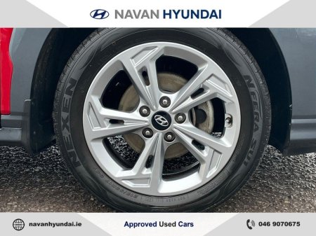 2022 Hyundai Kona 1.0 T-GDI Executive Two Tone Roof €25,950 thumbnail