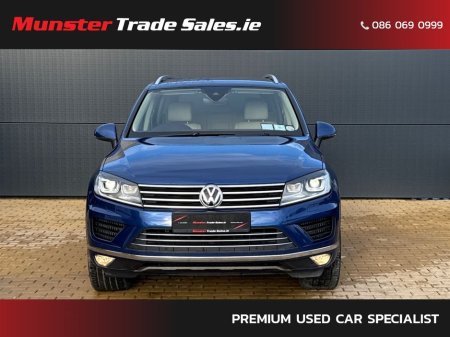 2017 Volkswagen Touareg 5 Seater Crewcab €333 Tax €28,950