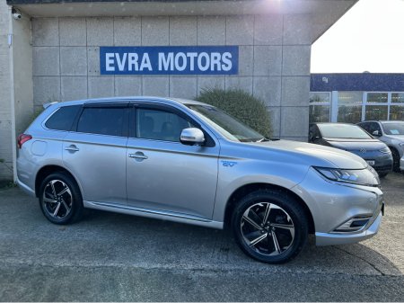 2020 Mitsubishi Outlander 4WD G PLUS PHEV 2.4 PETROL HYBRID PLUG-IN //WINTER SALE €1000 REDUCTION//HIGH SPEC//ELECTRIC FRONT SEATS//ADAPTIVE CRUISE CONTROL//HEATED STEERING WHEEL// €23,950
