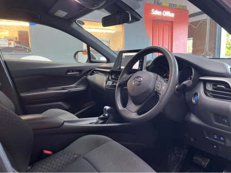 2021 Toyota C-HR ONLY €21950! 2021 TOYOTA C-HR S 1.8 AUTOMATIC  / REVERSE CAMERA / CRUISE CONTROL €21,950 thumbnail
