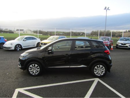 2017 Renault Captur LIFE 1.5 DCI 90 EU6 4DR thumbnail