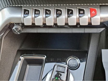 2022 Peugeot 3008 ALLURE 1.5TD 130BHP **8 SPEED AUTOMATIC** €31,500 thumbnail