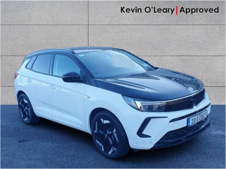 2023 Opel Grandland GSE 1.6 PHEV AWD 300PS €32,900