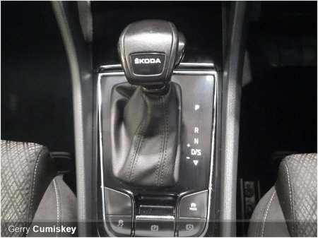 2023 Skoda Karoq Style | Diesel | Automatic | 2.0TDI 115HP DSG €32,650 thumbnail