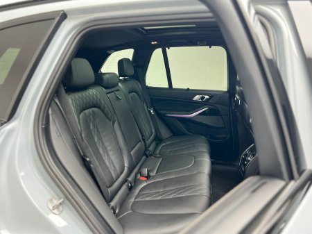 2024 BMW X5 50E M SPORT XDRIVE *HUGE SPEC* €99,990 thumbnail