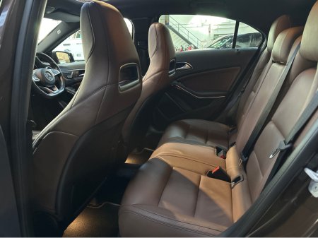 2016 Mercedes-Benz A Class A180D AMG LINE PREMIUM 5DR AUTO €17,950 thumbnail