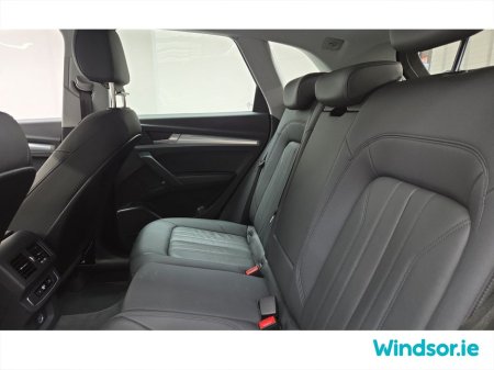 2024 Audi Q5 35 TDI 163HP S tronic SE €55,995 thumbnail