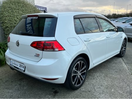 2014 Volkswagen Golf MILANO HIGHLINE AUTOMATIC 1.4 PETROL //LOW MILES//HALF LEATHER SEATS//HEATED SEATS//KEYLESS ENTRY//REVERSE CAMERA// €13,950