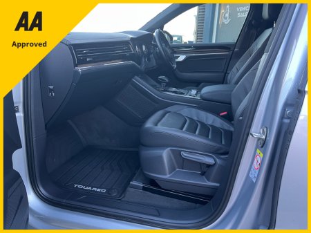 2021 Volkswagen Touareg COMMERCIAL 3.0 TDI 4M 231HP 5 5DR AUTO €49,138 thumbnail