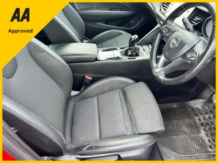 2018 Opel Insignia 2018 OPEL INSIGNIA 1.6d SRI SPORT NCT 01/28 €9,950 thumbnail