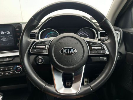2021 Kia XCeed Phev 5DR Auto €19,950 thumbnail