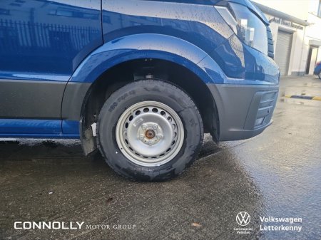 2025 Volkswagen Crafter CR30 Panel van Highline MWB 140 HP 2.0 TDI 6sp Manual FWD €37,358 thumbnail