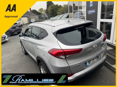 2016 Hyundai Tucson 1.7 EXECUTIVE , Huge Spec €10,950