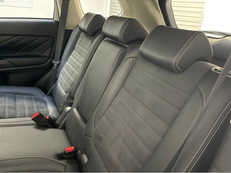 2016 Mitsubishi Outlander (Low Kms) HYBRID 2.0 PHEV AUTOMATIC 5DR MODEL  www.bolandscarcentre.ie €16,900 thumbnail