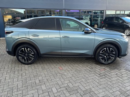 2025 Peugeot 3008  €39,950