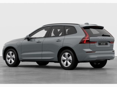 2026 Volvo XC60 T6 PHEV Core €68,895