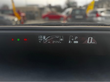 2020 Toyota Aqua 2020 Toyota Aqua Hybrid Auto – Silver, Low Running Costs €12,495 thumbnail