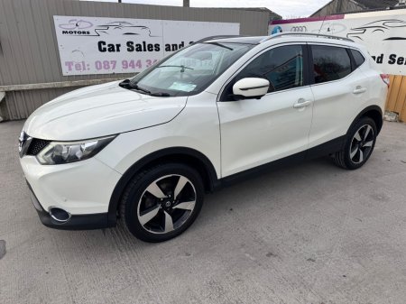 2015 Nissan Qashqai 1.5 DCI 110PS 5DR N-TEC+ €10,800 thumbnail