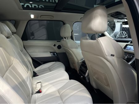 2017 Land Rover Range Rover Sport 3.0 MY17 SDV6 DYNAMICS HSE €29,950 thumbnail