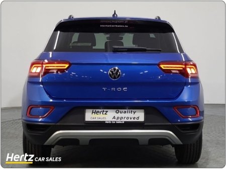 2023 Volkswagen T-Roc LIFE TDI 2.0 Diesel Manual €27,495 thumbnail