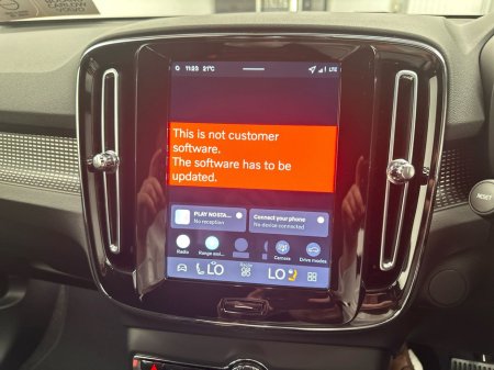 2026 Volvo EX40 PLUS BEV *466KMS RANGE* €110 P/W ON PCP €48,990 thumbnail