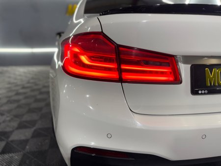 2017 BMW 5 Series 530e M Sport Auto €21,950 thumbnail